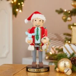 10" National Lampoon's Christmas Vacation™ Clark Griswold Nutcracker -Fancy Decor House Shop nl6231l 50